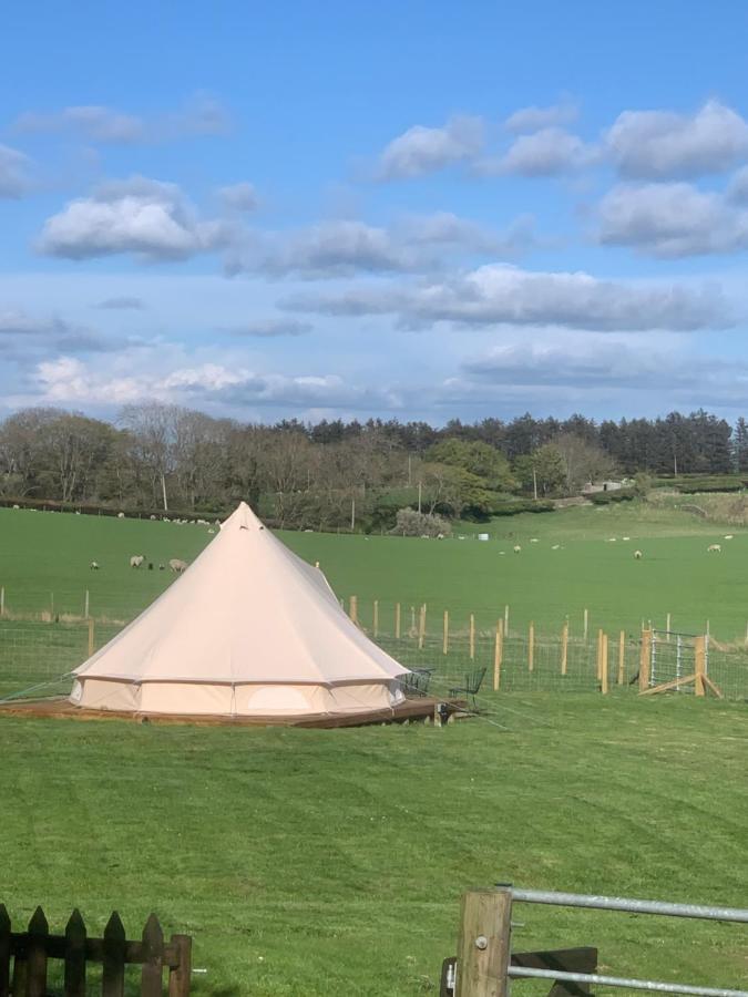 Готель Roslin Glamping Екстер'єр фото