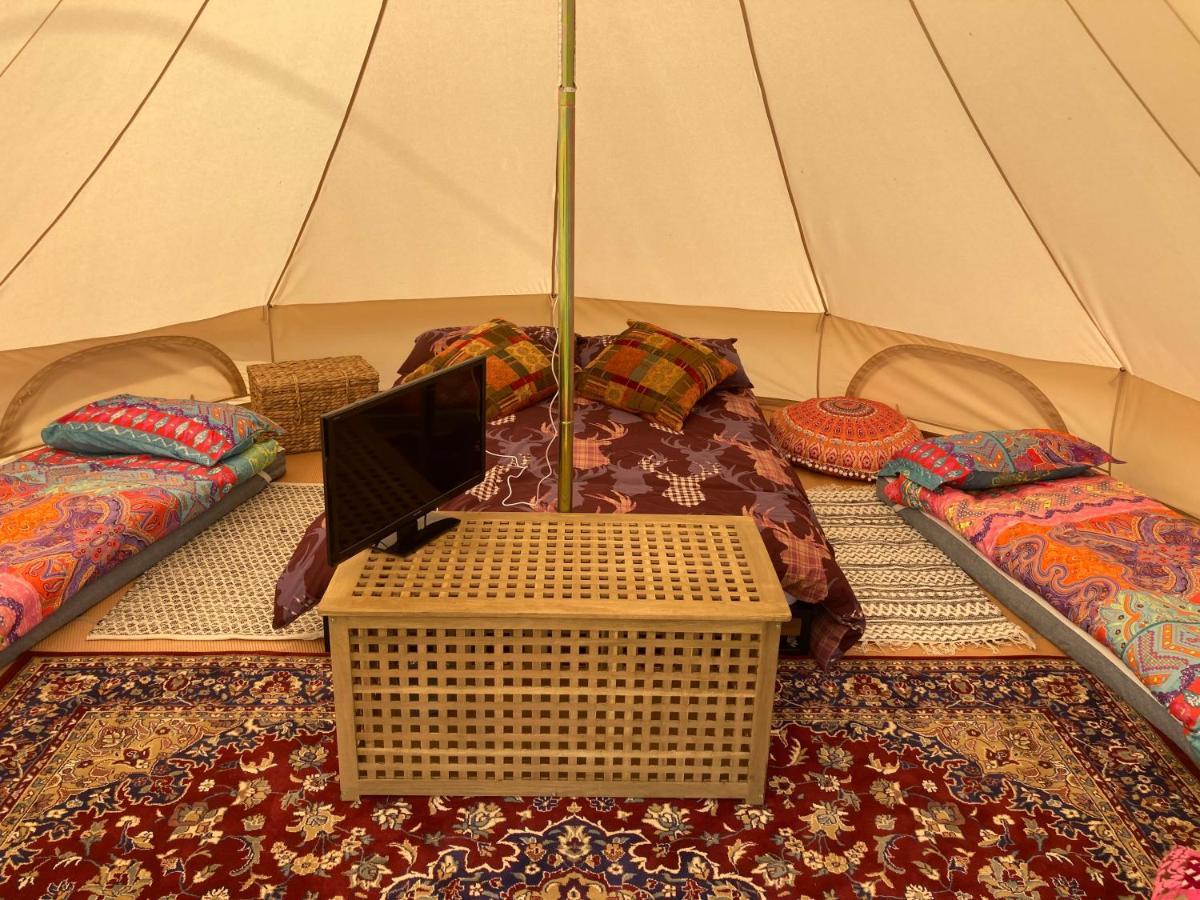Готель Roslin Glamping Екстер'єр фото