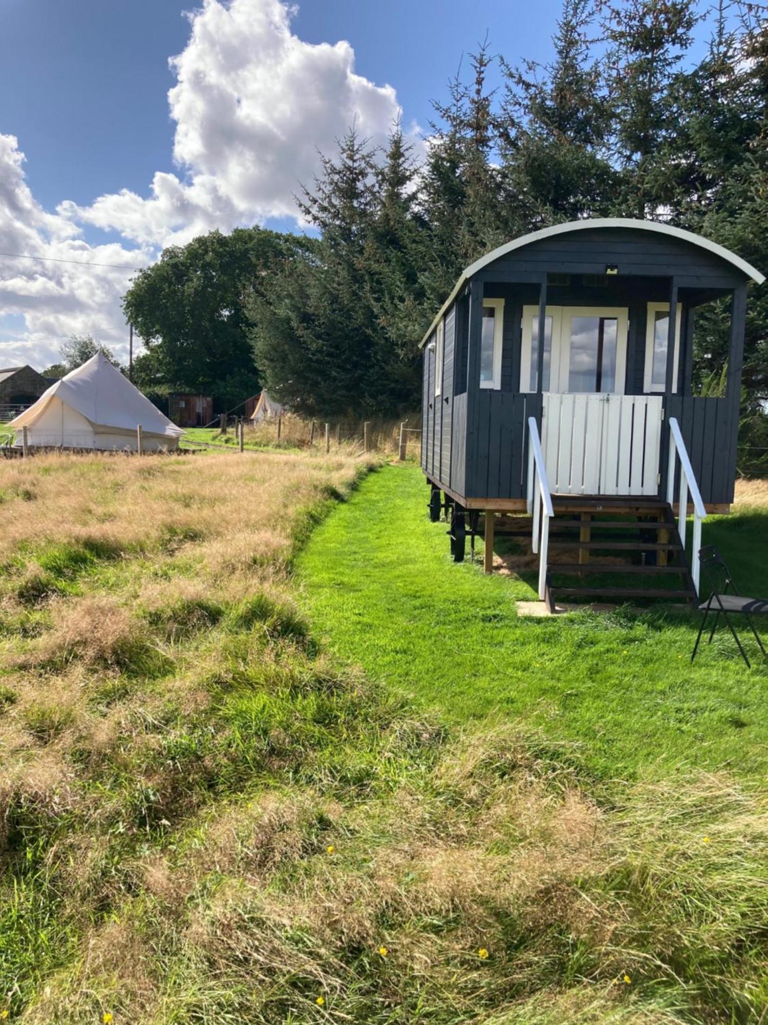 Готель Roslin Glamping Екстер'єр фото